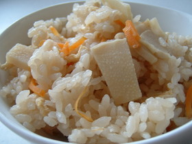 筍ご飯(炊き込み式)