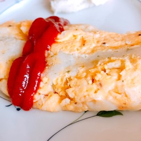 じゃがりこで作るポテトチーズオムレツ