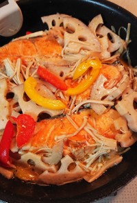 フライパン１つで！鮭と野菜の蒸し焼き