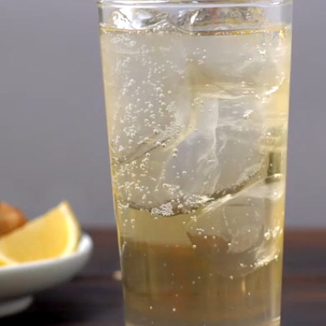 家飲みアレンジ 山椒ハイボール レシピ 作り方 By クックパッド料理動画 クックパッド 簡単おいしいみんなのレシピが375万品