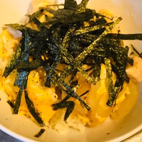 簡単麺つゆだけで親子丼♪