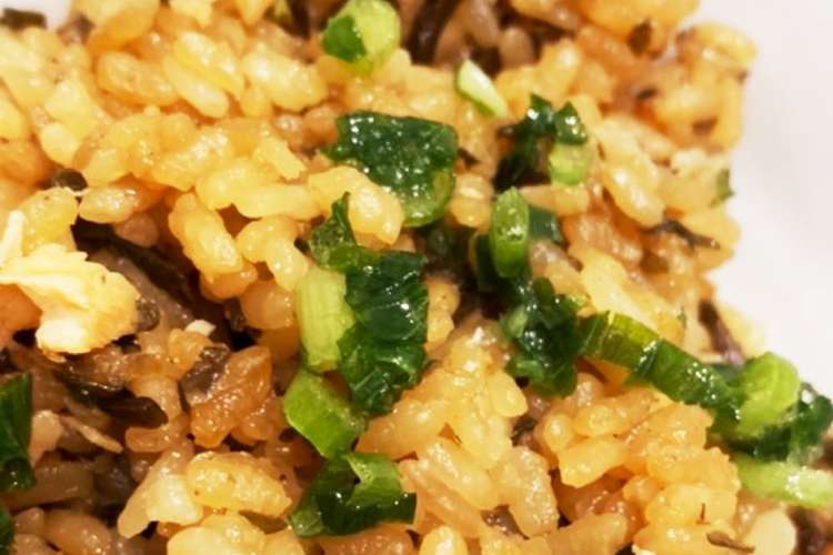 大絶賛 鮭と塩昆布の炊き込みご飯 レシピ 作り方 By ゆづきんぐ クックパッド