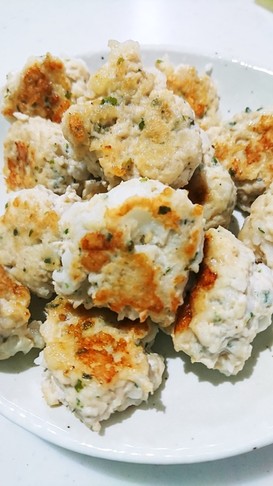 スプーンで簡単!鶏挽き肉のはんぺんつくね