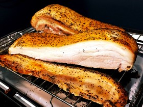 オーブンで簡単!美味い自家製ベーコン