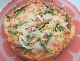 米粉入りピザ
