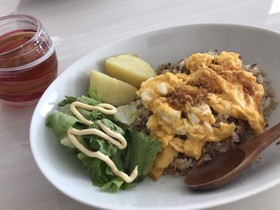 10分で出来る!さば缶の和風オムライス