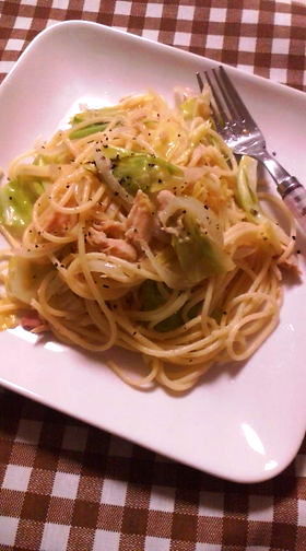 キャベツとツナのパスタ★