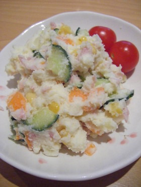 ヨーグルトであっさり☆ウチのポテトサラダ
