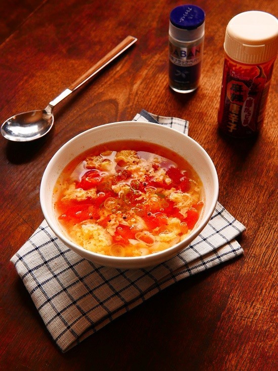 ふわふわふんわり卵とトマトの中華スープの画像