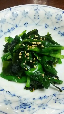やみつき!韓国風ニラナムル。