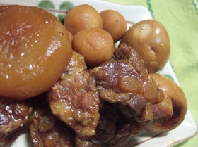 焼肉のタレで!?炊飯器で豚軟骨煮!