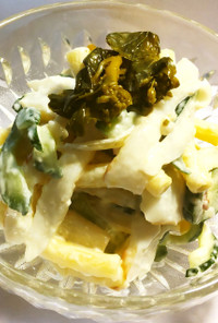 マカロニサラダ　ウド、花山葵、鮒寿司の飯