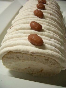 おばあちゃんの金時豆でロールケーキ