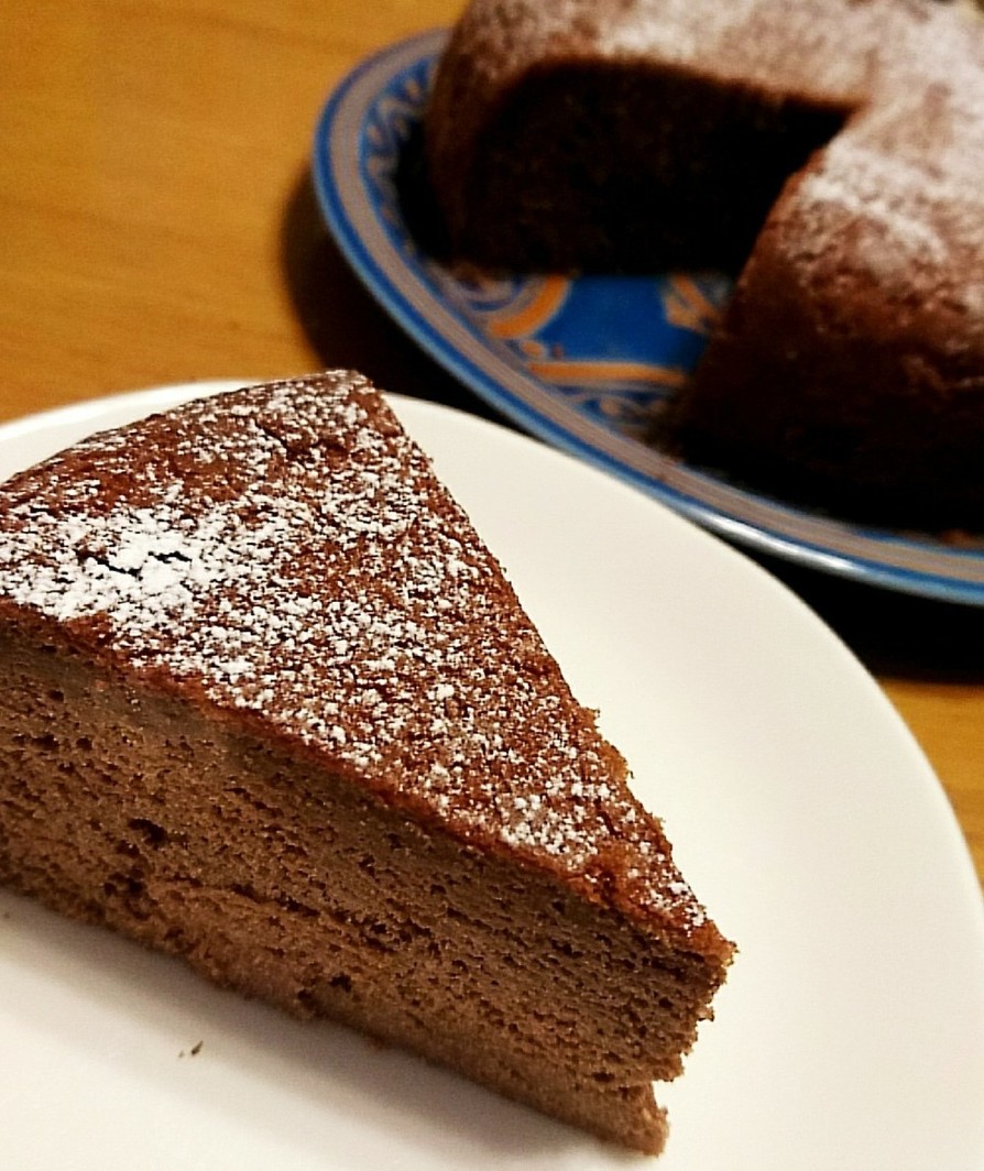 炊飯器で簡単♪チョコレートケーキの画像