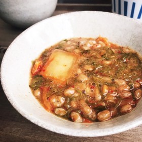 糖質制限×便秘解消 めかぶと納豆とキムチ