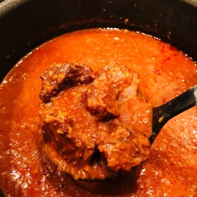 牛スネ肉のビーフシチュー