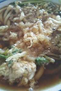 天かすと三つ葉のうどん