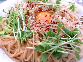 卵かけ中華パスタ