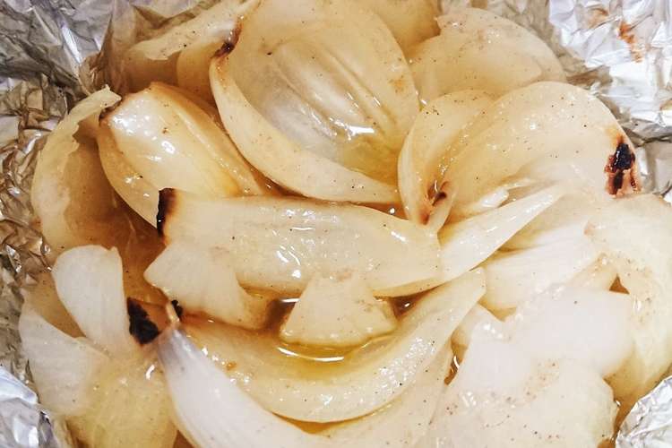 新玉ねぎのまるごとホイル焼きアヒージョ風 レシピ 作り方 By メメ クックパッド 簡単おいしいみんなのレシピが361万品