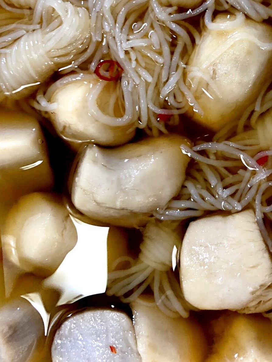 里芋と小巻しらたきの煮物の画像
