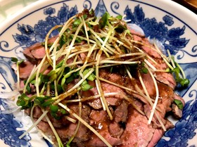 フライパンと湯煎で作るローストビーフ