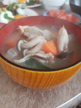 具だくさん味噌汁.1