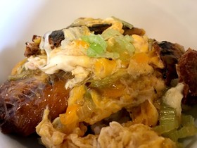 簡単楽ちん♪いわし缶の甘辛たまご丼