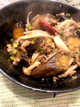 野菜たっぷり!ピリ辛麻婆茄子風