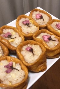 お花見に♫桜おこわのいなり寿司