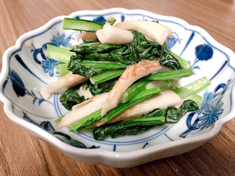 お弁当にも♪小松菜とちくわのオイマヨ炒めの画像