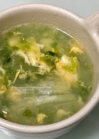 簡単☆ごま油香るレタス卵あおさのスープ