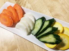 塩麹とヨーグルトdeぬか漬け風お漬け物