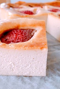 苺トピのベイクドチーズケーキ