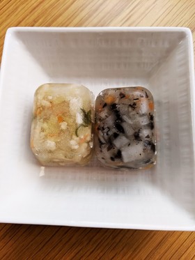 離乳食中期★野菜やお肉、魚のキューブ①