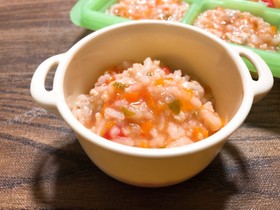 【離乳食】野菜たっぷりチキンライス