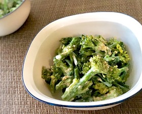 スティックセニョールのごま味噌マヨ和え