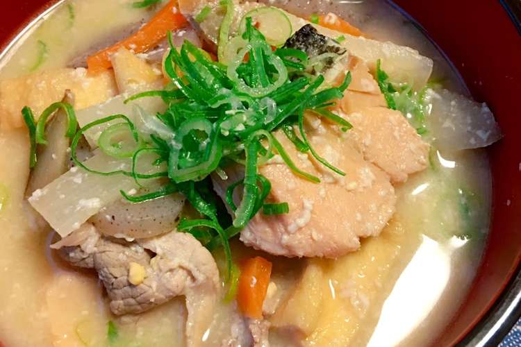 体ポカポカ 我が家の粕汁 レシピ 作り方 By ありさrecipe クックパッド 簡単おいしいみんなのレシピが353万品