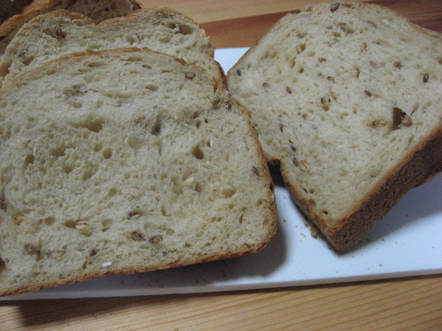 HBで❤ふわふわ麦割（押麦）の黒糖パンの画像