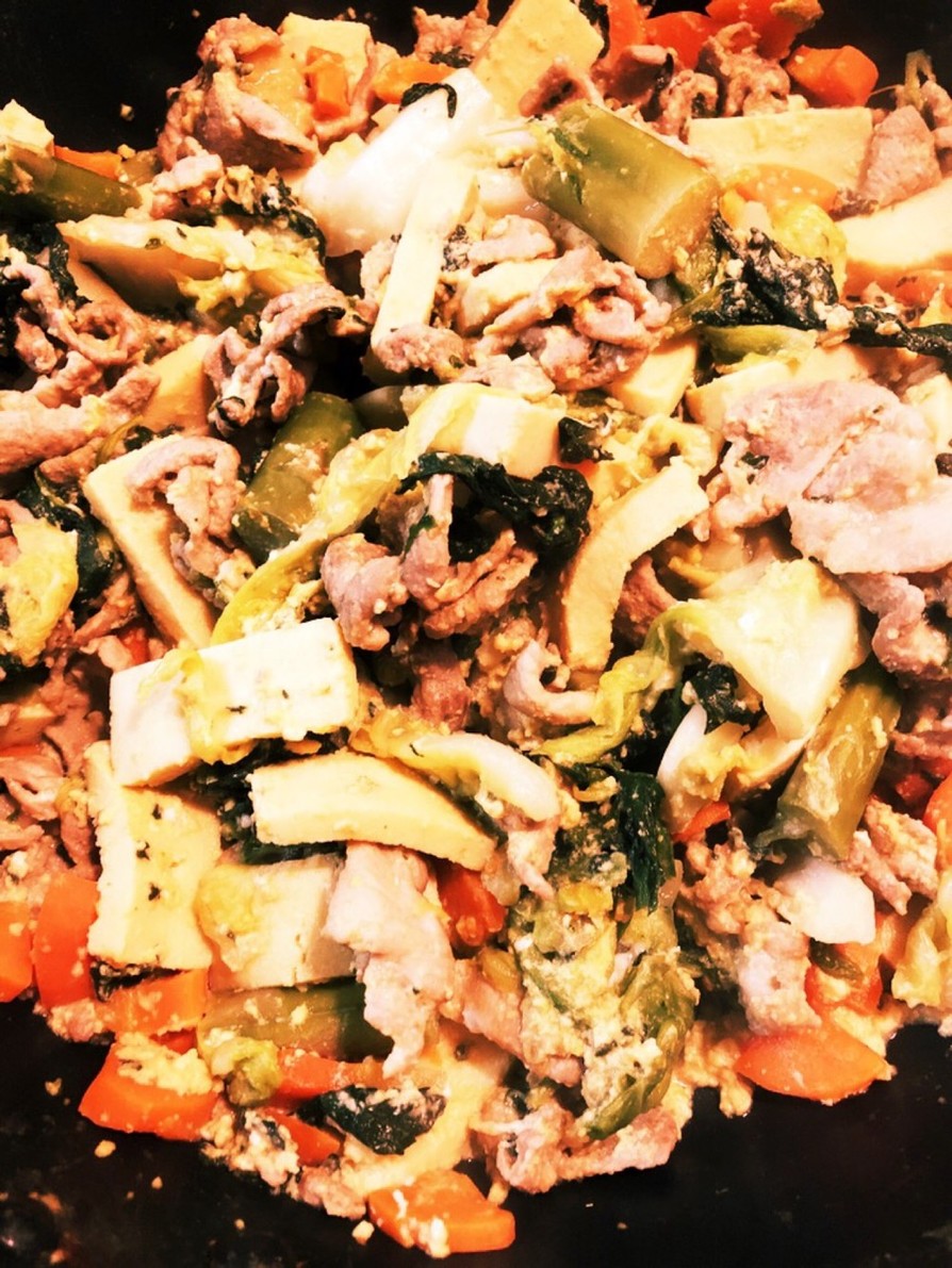 冷凍野菜と高野豆腐と豚肉の味噌卵炒めの画像