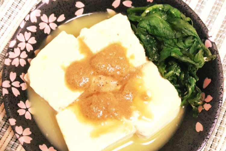 片手鍋で簡単 とろとろ湯豆腐 レシピ 作り方 By Yoshiko クックパッド