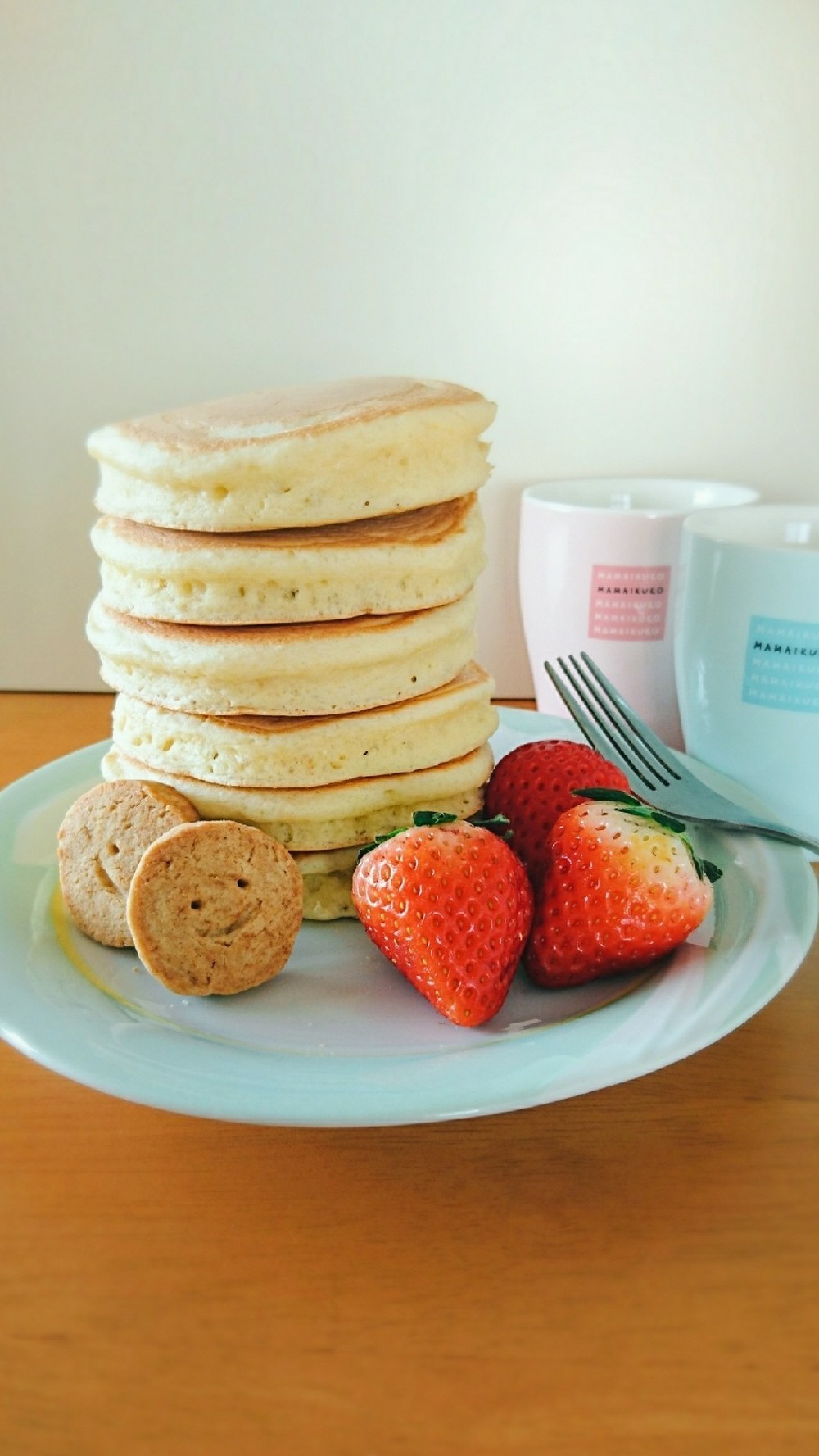 Hmで簡単 卵とお水の厚焼きパンケーキ レシピ 作り方 By ゆぅゅぅ クックパッド 簡単おいしいみんなのレシピが374万品