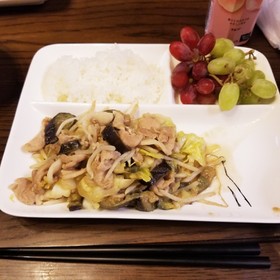 ナスと豚肉の塩味噌炒め