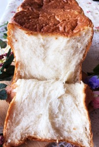 ふわふわ〜♡とろける極上生食パン