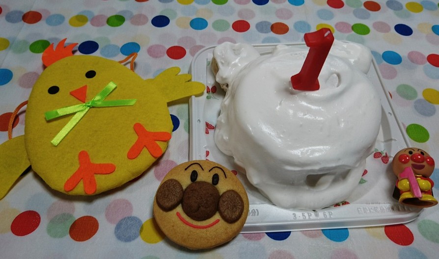 1歳のお誕生日ケーキ(*^^*)二男の画像