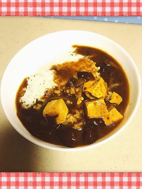 豆腐となめこの味噌汁deリメイクカレー