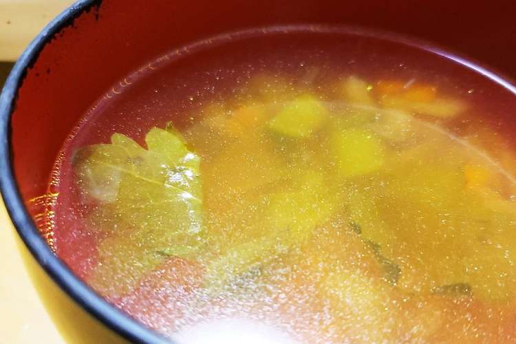 セロリのだしで絶品コンソメスープ レシピ 作り方 By かなこきんちゃん クックパッド 簡単おいしいみんなのレシピが357万品