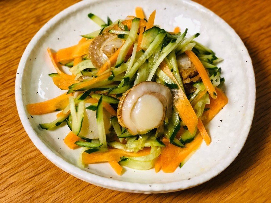 炙りホタテの中華サラダの画像