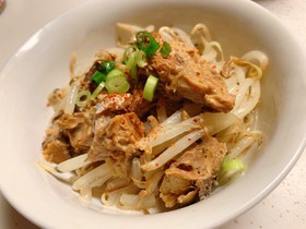 サバ味噌缶ともやしのマヨネーズ和え