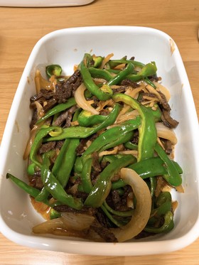 牛肉とピーマンのチンジャオ炒め