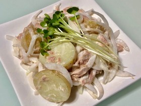 新じゃがと新玉ねぎのツナマヨサラダ
